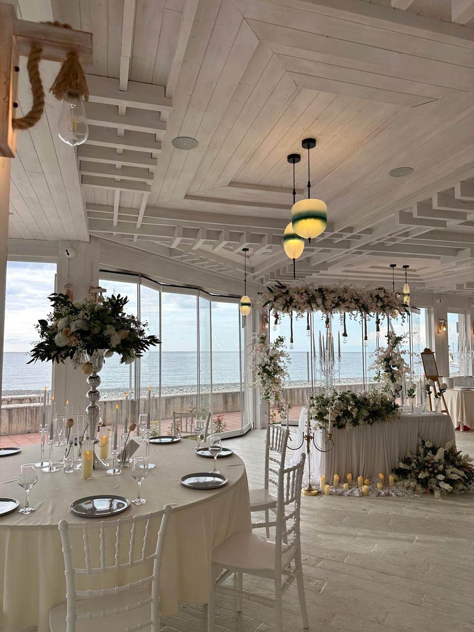 Dreamland Oasis. Главная