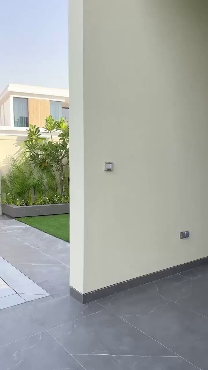 Videos. Samy Mar Boy │Portrait, Automotive and Real Estate Photographer