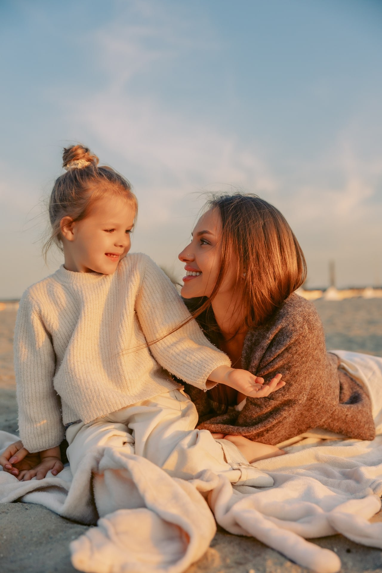 Emotional love stories and couple photoshoots in the Netherlands. Romantic & Soulful Photography by Natalia Olhova in Rotterdam