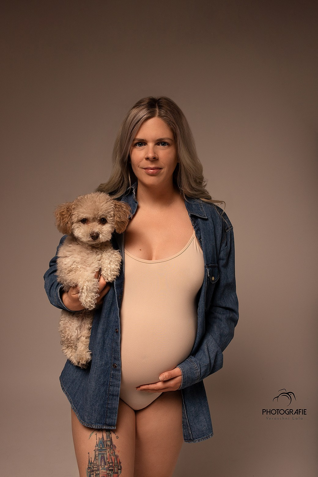 BABYBAUCH. Neugeboren und Babybauchfotoshooting in Cloppenburg