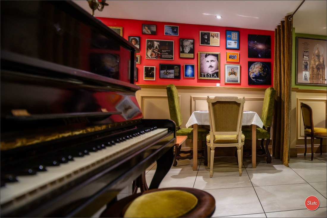 Интерьер ресторана "Достоевский". Photographe à Strasbourg | Portraits, Studio, Enfants, Événements