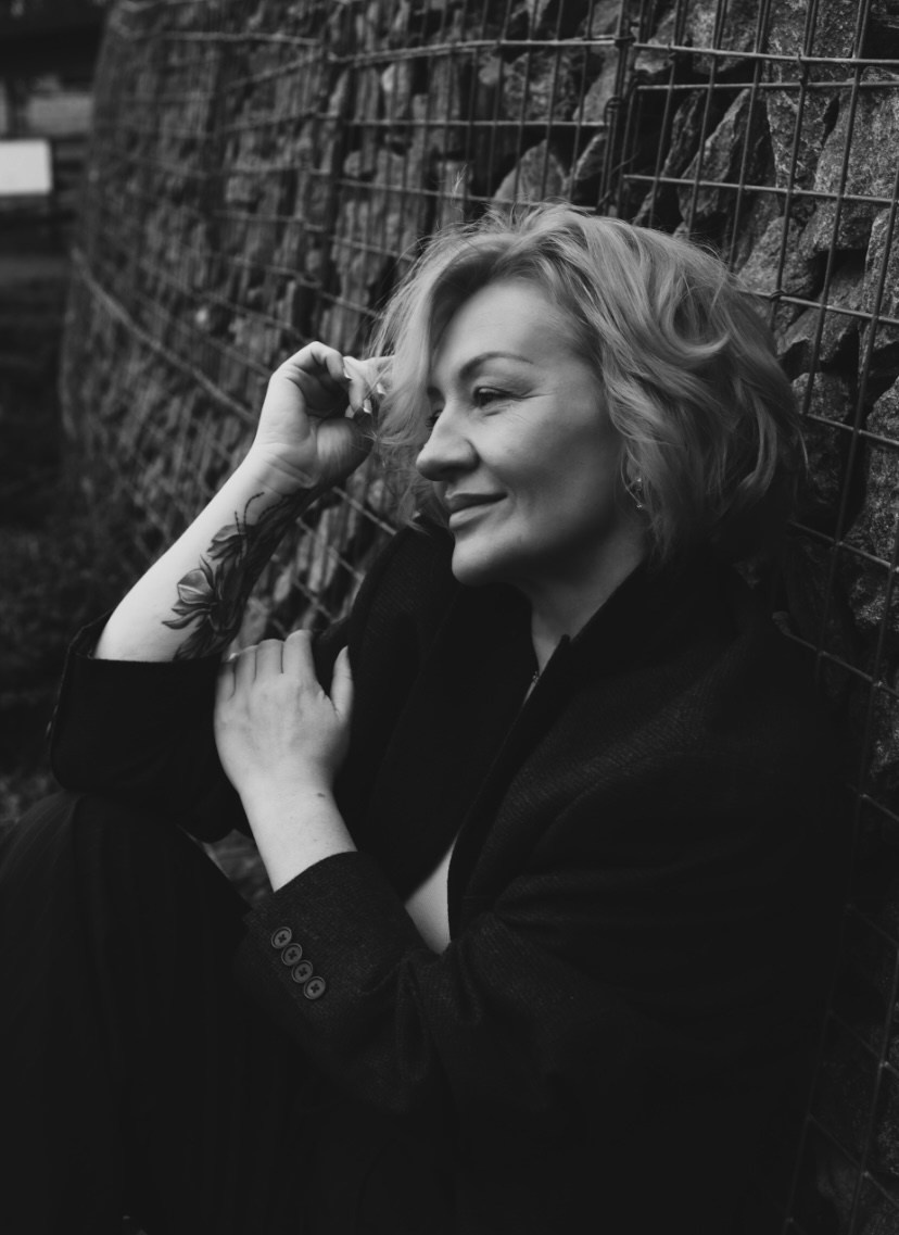 Siuzana Lav Portrait and Branding Photographer