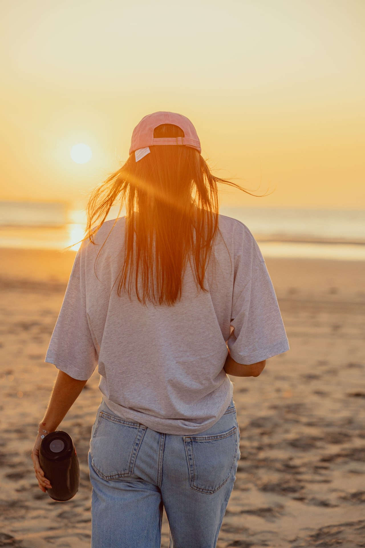 Summer Vibes — Casual Beach Photoshoot in Hoek van Holland. Romantic & Soulful Photography by Natalia Olhova in Rotterdam