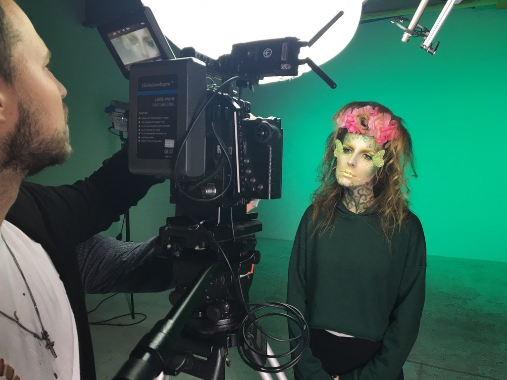 Studio Photogenic. Commercial and studio photographer in Belgrade