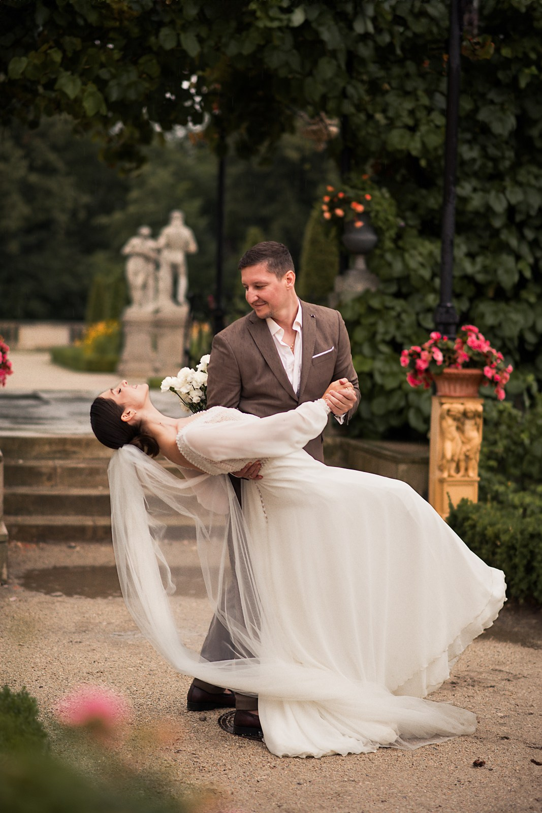 Valeria & Aleksiej poślubna & przygotowania. VideofotKA.pl