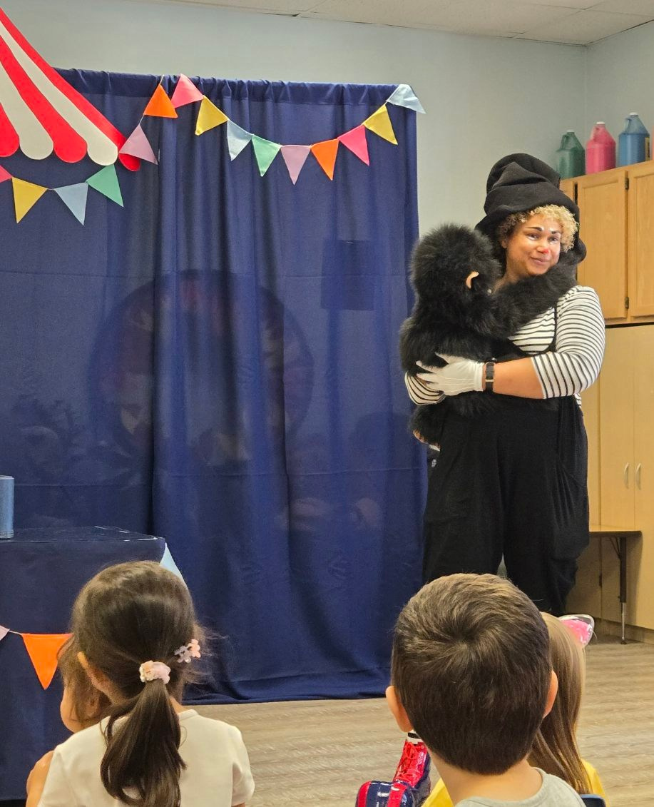 Puppet Circus. Little Light Theatre