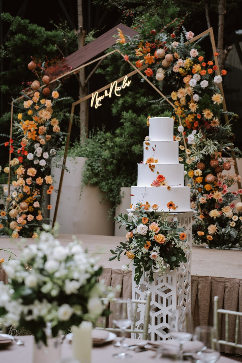 NICOLAS & LUCIE. WEDDING PHOTOGRAPHER IN VIETNAM