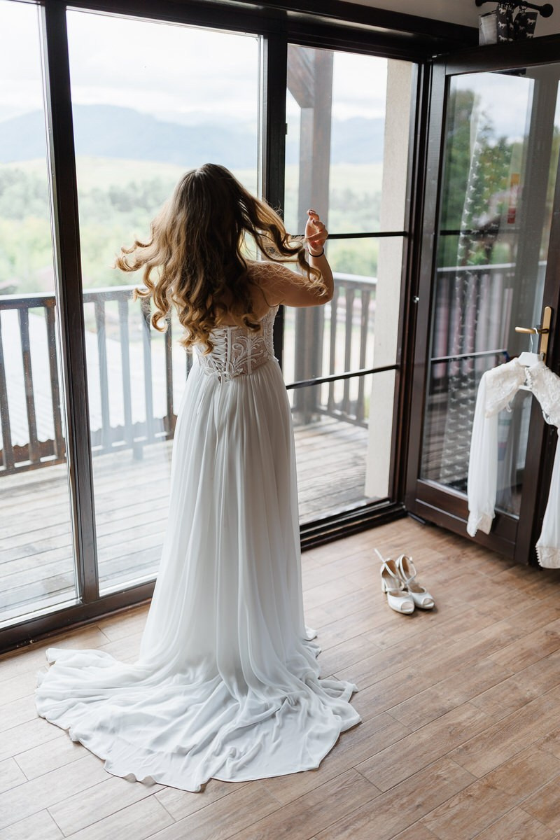 Paula + Robert. Wedding Photographer in Bucharest — Manu Ivanciu