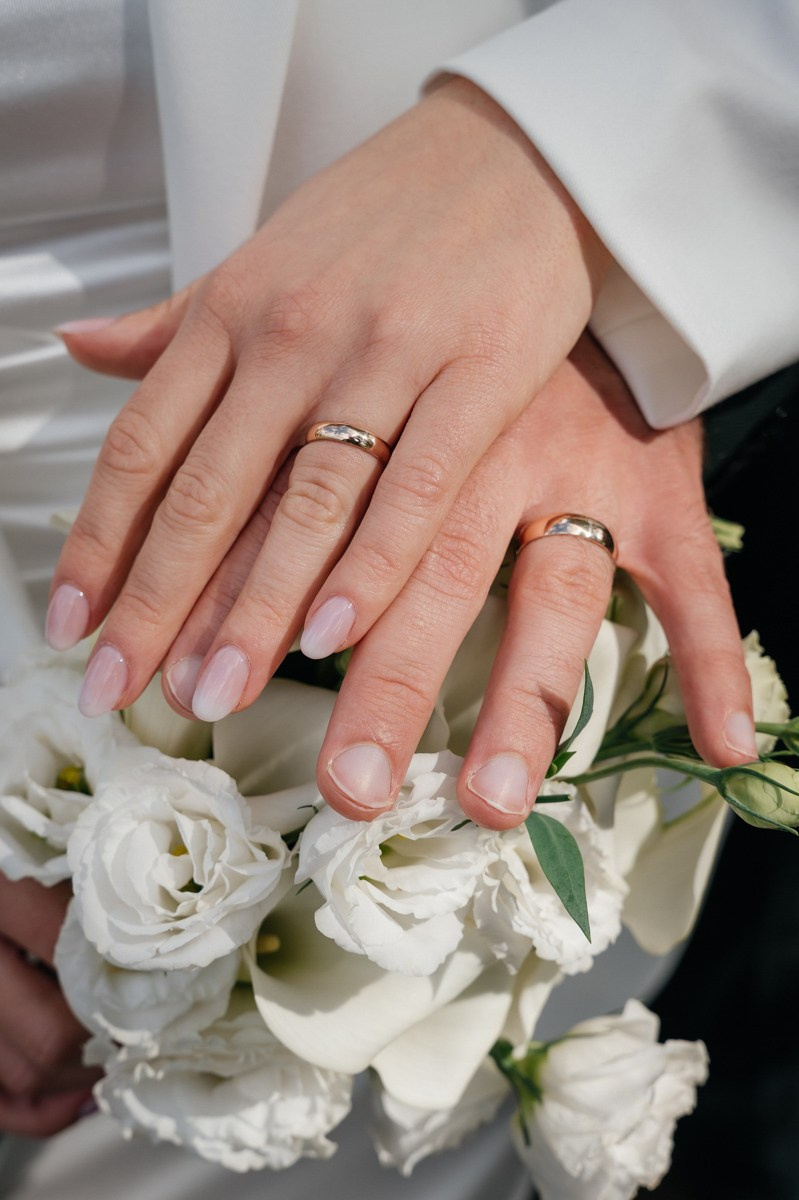 Civil Wedding at Schloss Philippsruhe in Hanau. Wedding photographer & videographer Frankfurt | Denis Mirosnik