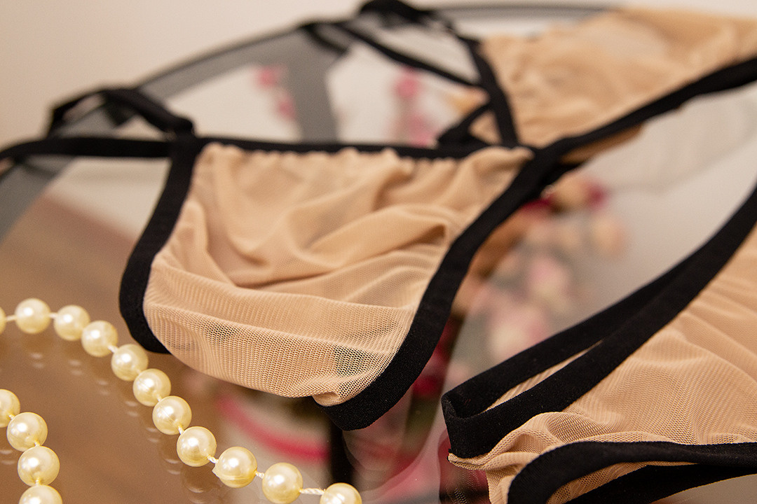 Produktfotografie für handgemachte Lingerie. Svetlana Vidru Fotograf aus Speyer und Germersheim