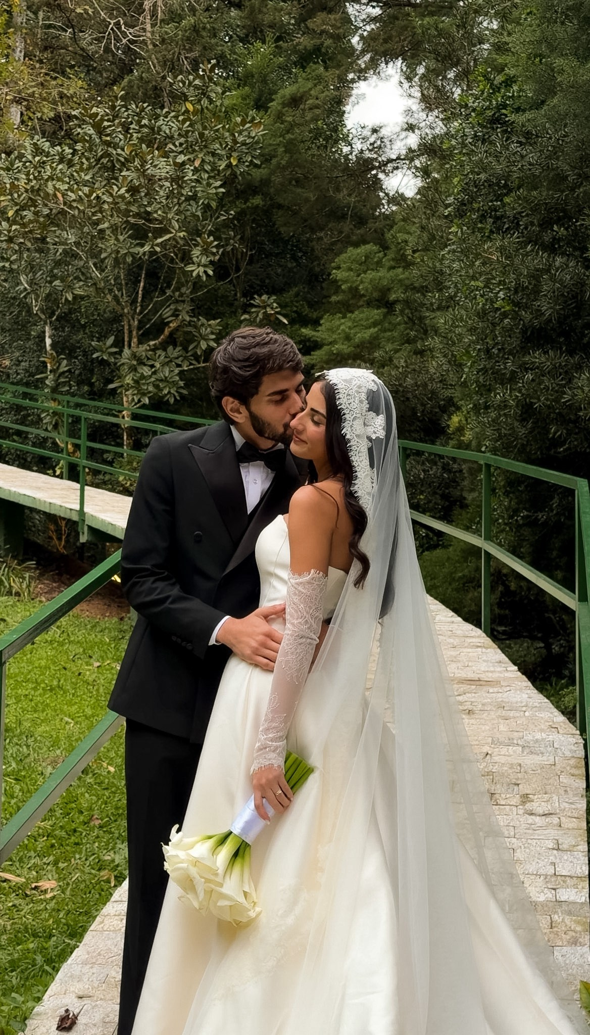 Casamento da Ilana e do Breno no Château do Lago