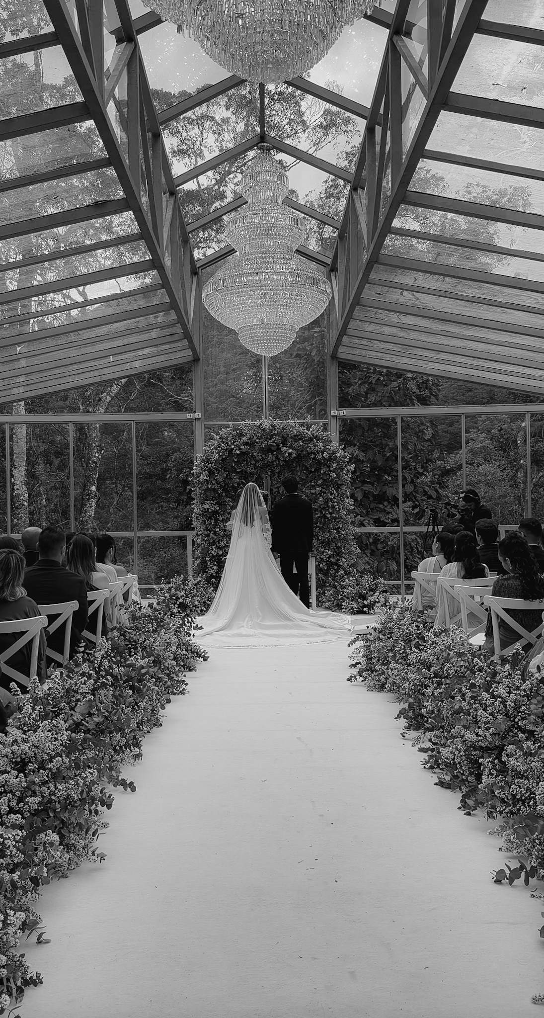 Casamento da Ilana e do Breno no Château do Lago