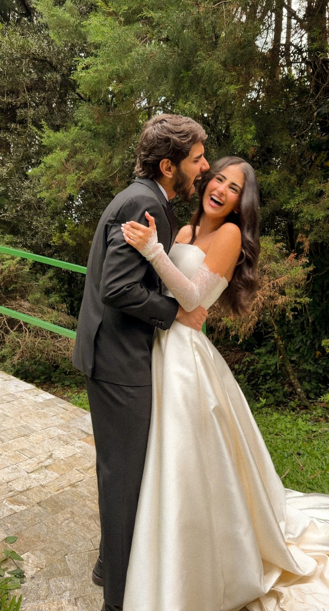 Casamento da Ilana e do Breno no Château do Lago
