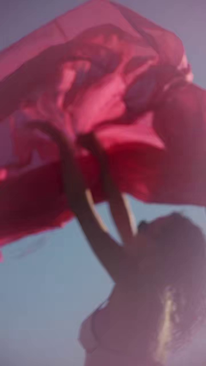 Anastasia. Minimalist brand photographer & videographer | Raw sincerity. Pure Form