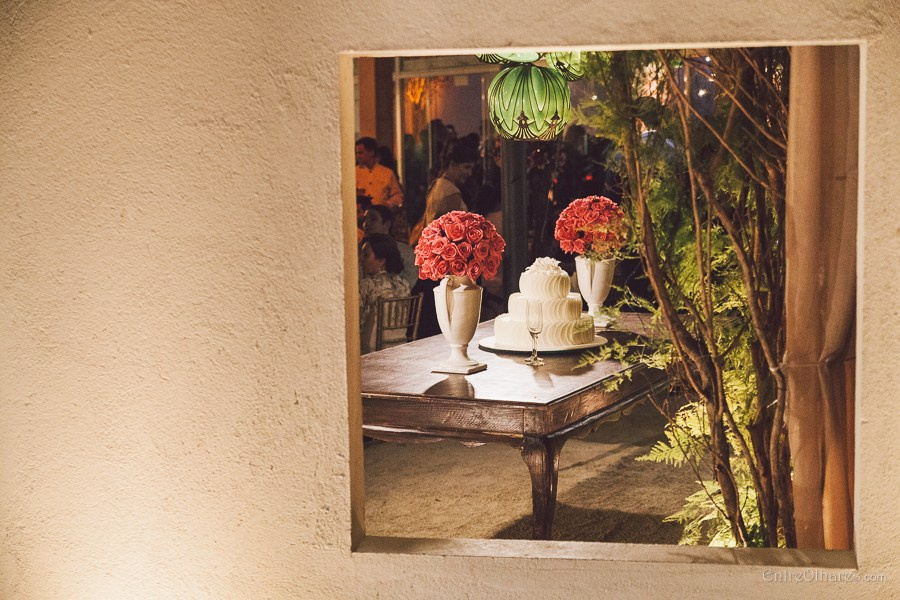 Casamento de Márcia e Marcos na Casa de Chá em Aldeia Pernambuco. Casamento ao ar livre. EntreOlhares Fotografia e Filmagem de Casamentos em Recife/PE e João Pessoa/PB — Momentos únicos eternizados com sensibilidade
