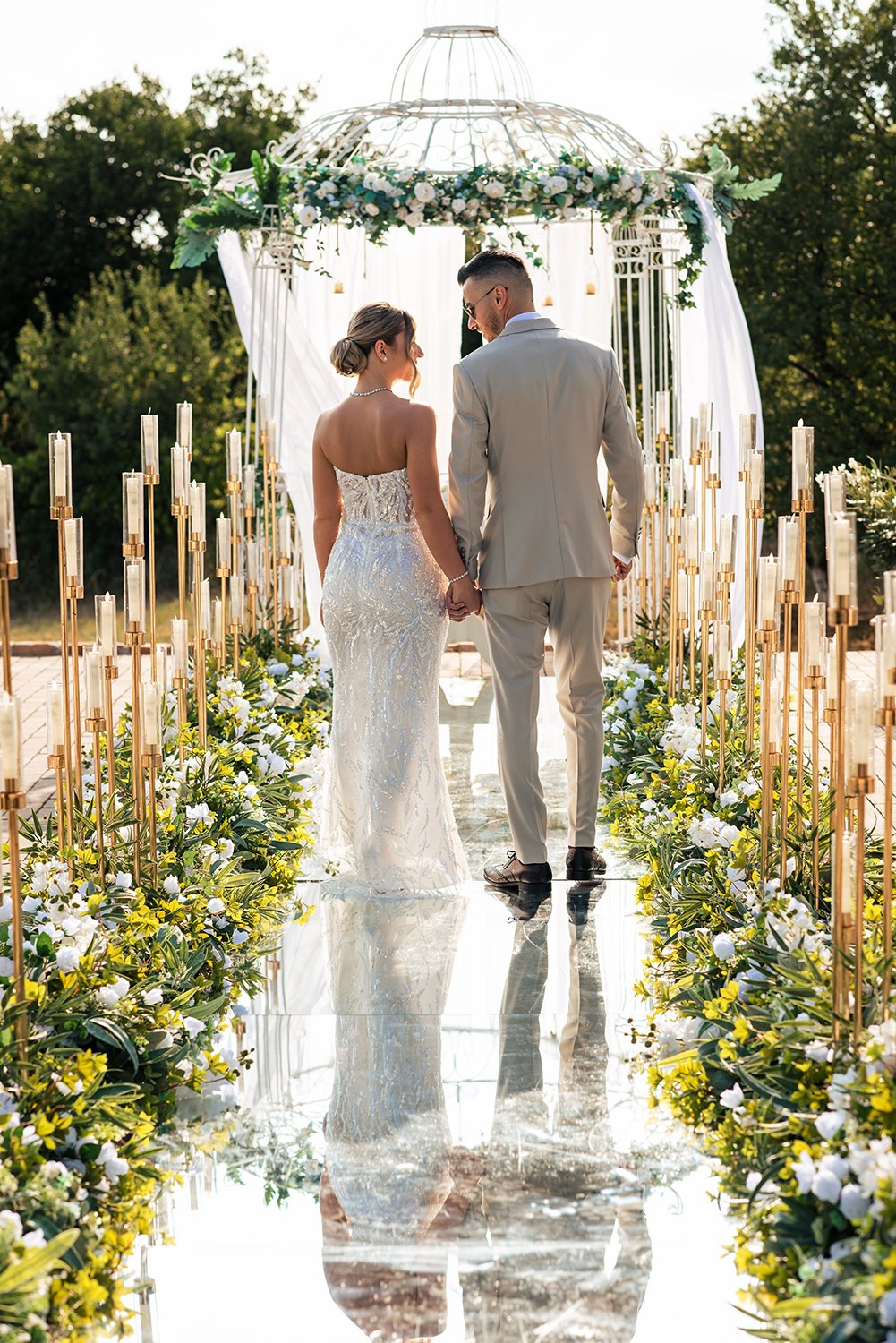 Larisa & Răzvan. Acasă