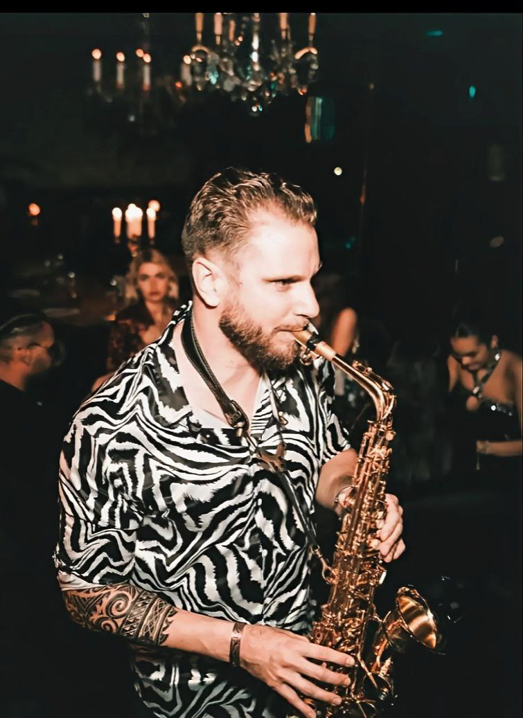 АИNA Vernov Éric Gallois We need photographers ANNA