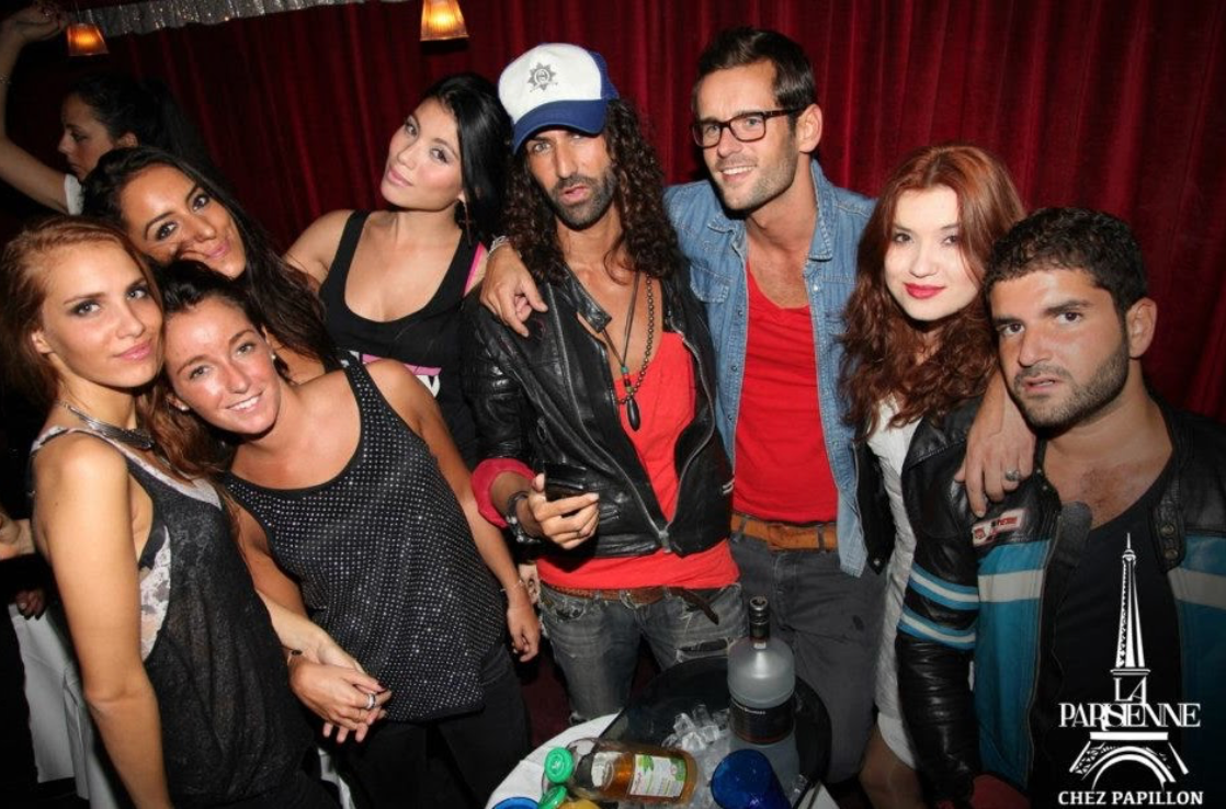 АИNA Vernov Les têtes de pub We need photographersANNA Shay