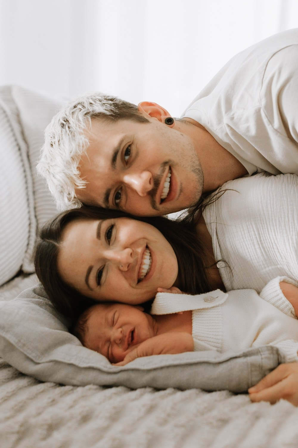 Neugeborenenfotografie Düsseldorf, Newborn Shooting Düsseldorf, Babyfotograf Düsseldorf, natürliche Babyfotos, Familienfotografie Düsseldorf, Neugeborenenshooting NRW.