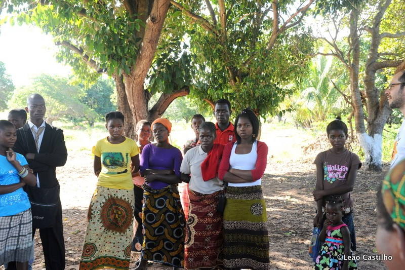 Photos of volunteer work in Mozambique. Simbahalu