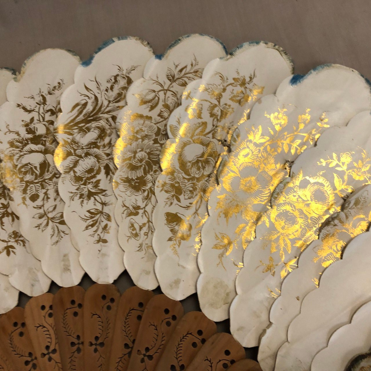 Palmet. Современнные и актикварные украшения в Барселоне, Москве и Санкт-Петербурге