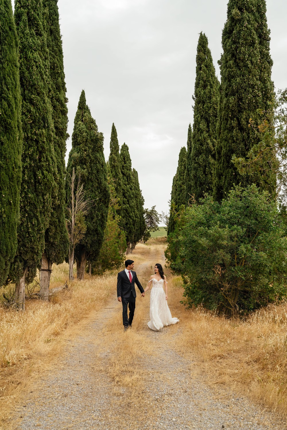 Wedding photoshoot in Tuscany. Photographer in Italy Natalie Bero