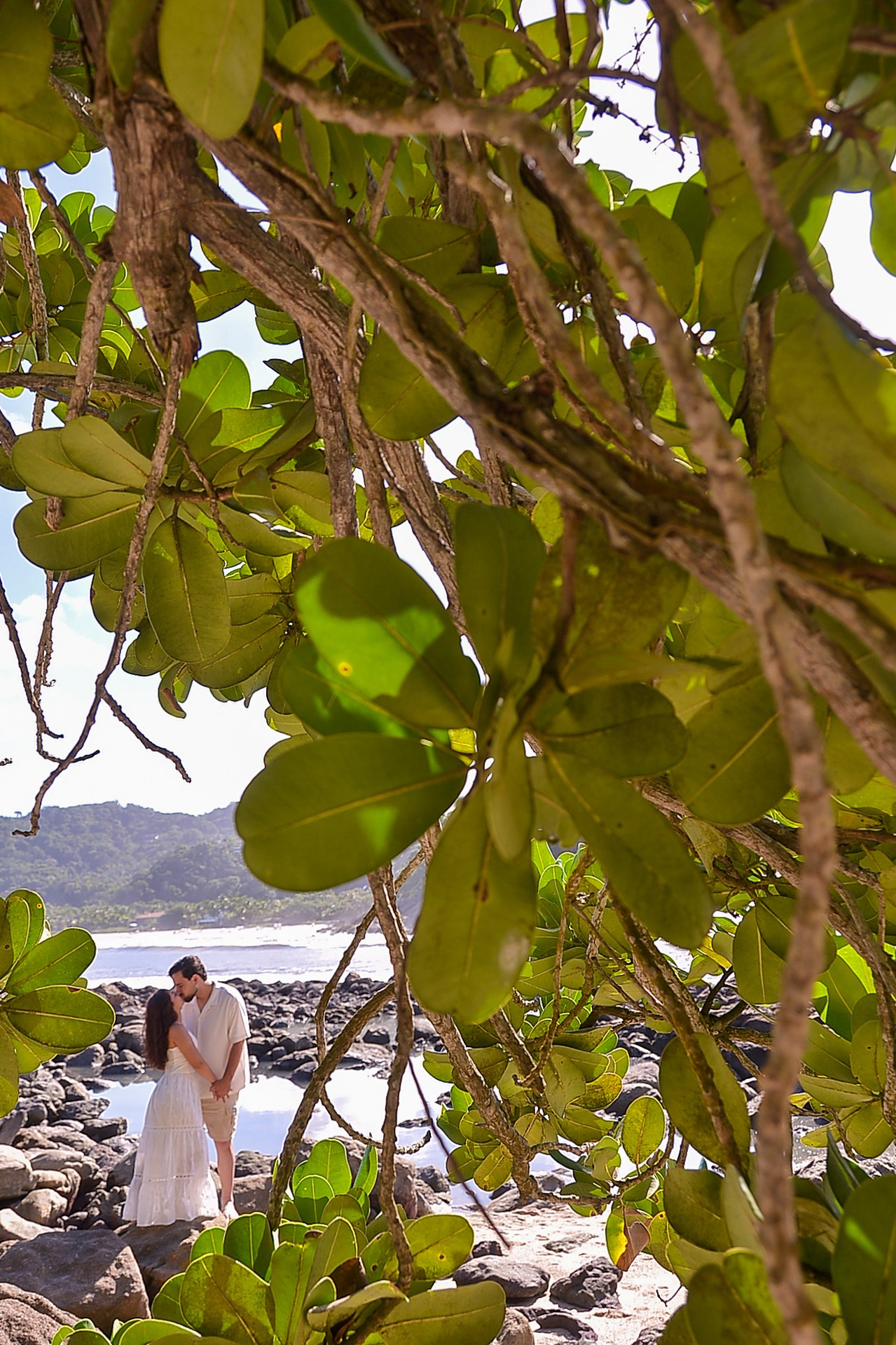 Thayna & Alexandre, Praia das Conchas. Produtora Bride