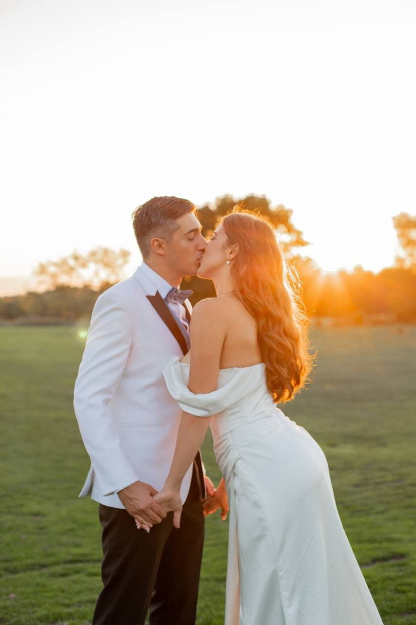 Viktoria & John. Wedding Photographer & Videographer