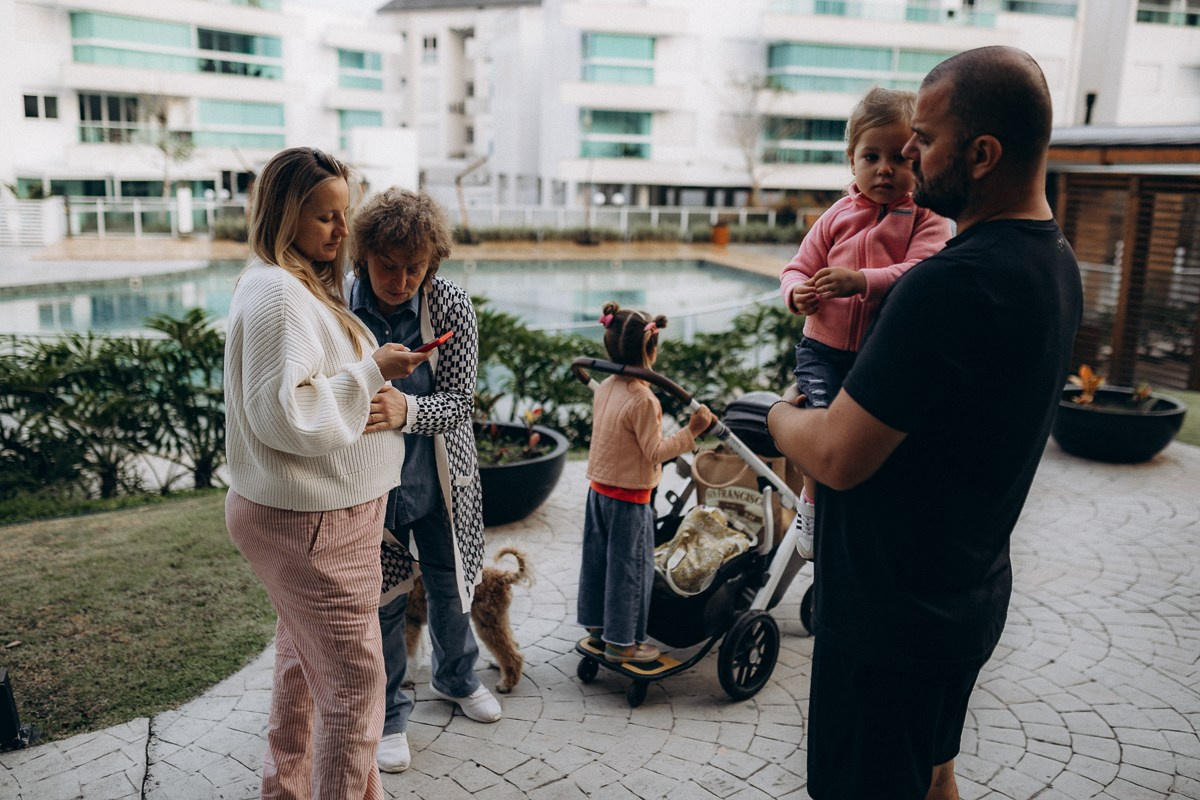 Iris Home BIRTH. Fotografa de família e crianças em Florianópolis SC Daria Ermolaev