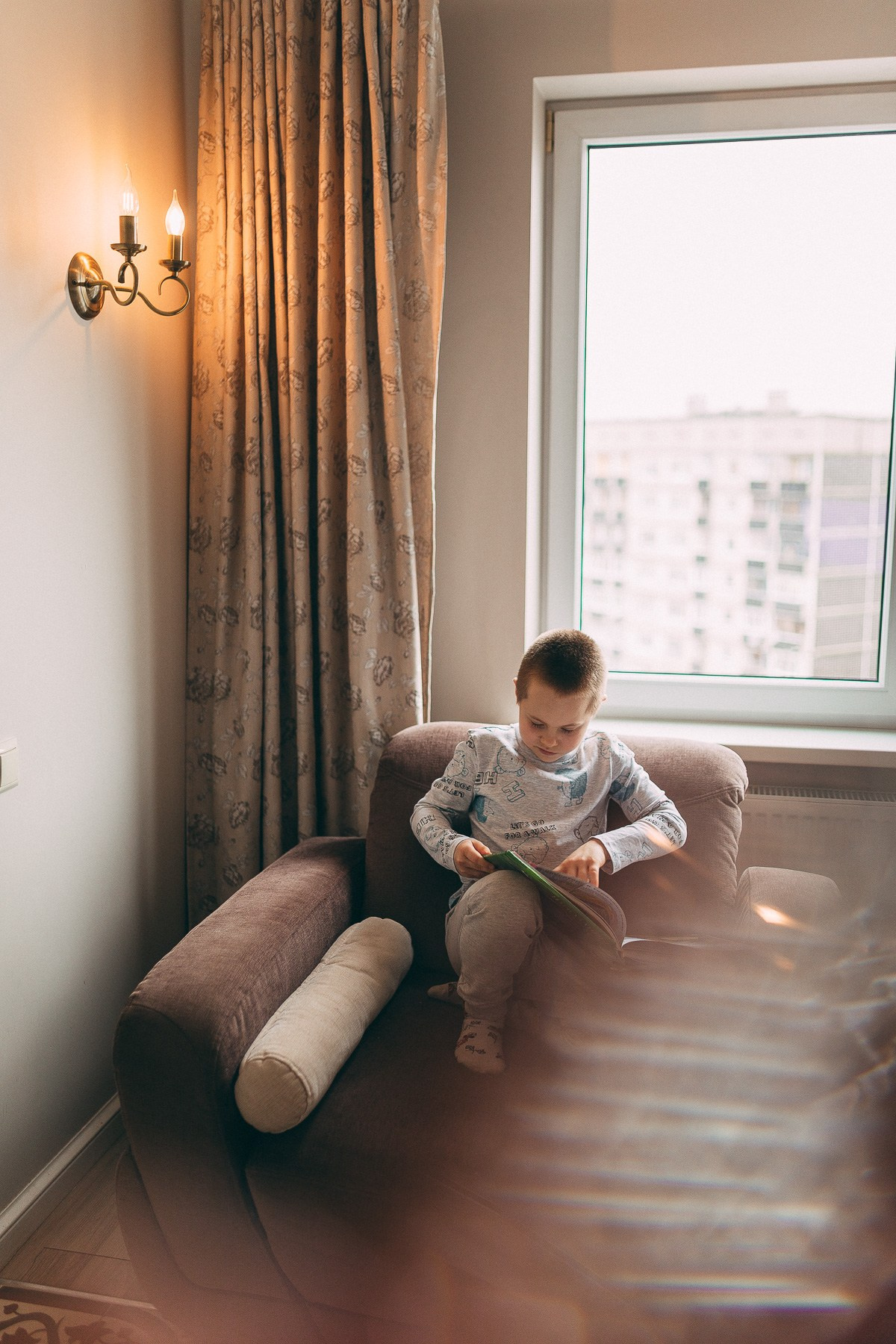 Домашняя съёмка мама с сыном. Fotogrāfs Rīgā — Katerina Gordik