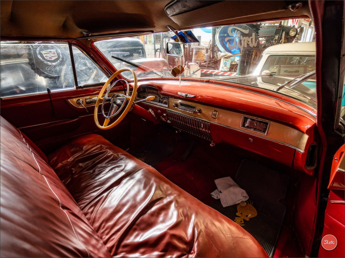 Удивительное место - частный музей старинного хлама - Fahrzeugmuseum. Photographe à Strasbourg | Portraits, Studio, Enfants, Événements