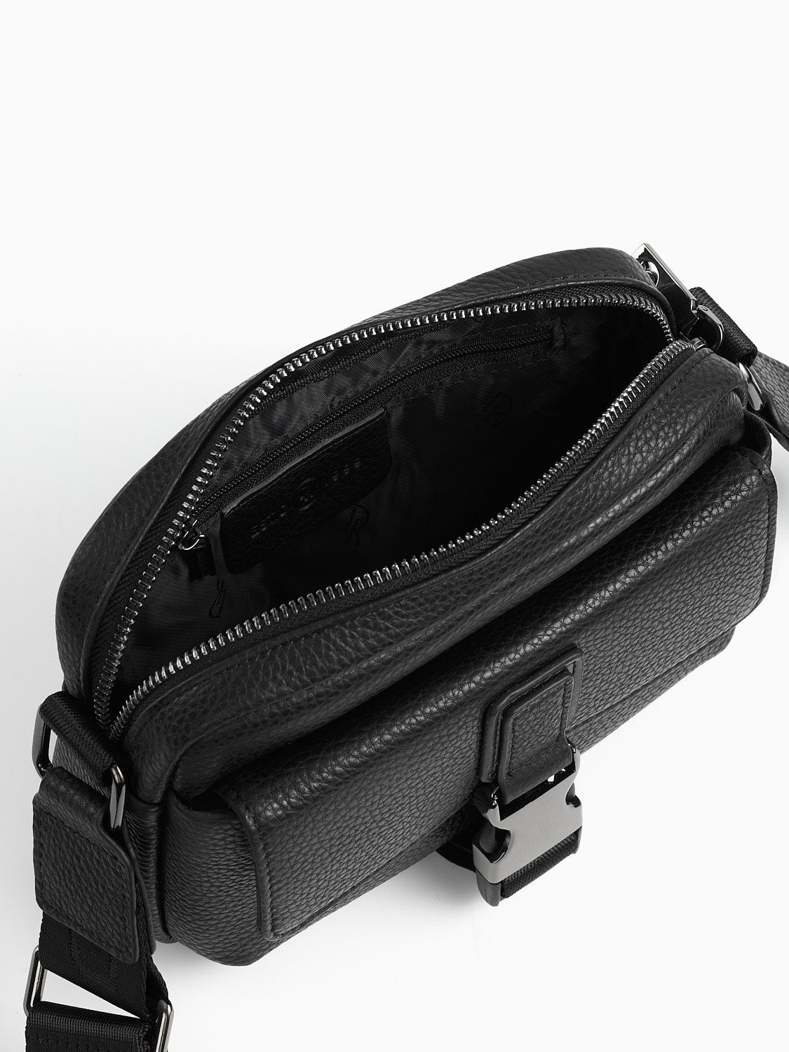 Сумки и кошельки. Предметная фотосъемка в Алматы. Студия фото и видео съемки товаров