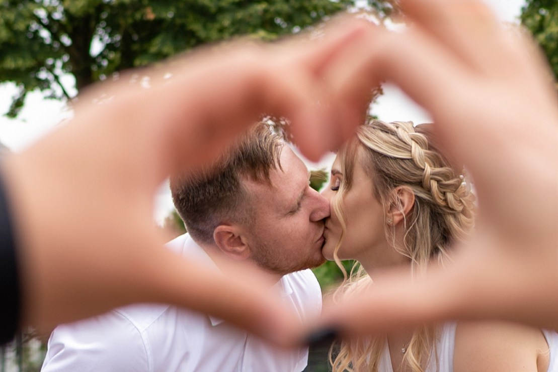 Hochzeit Justyna & Ergon. Pregnancy and family photographer Karolina Tomczuk