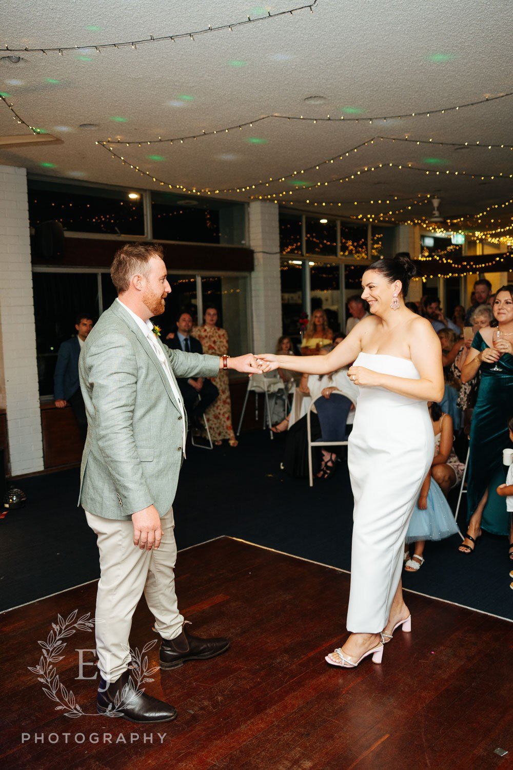 Erika & Stephen — Mosman Park Golf Club. Emma Joy Photography