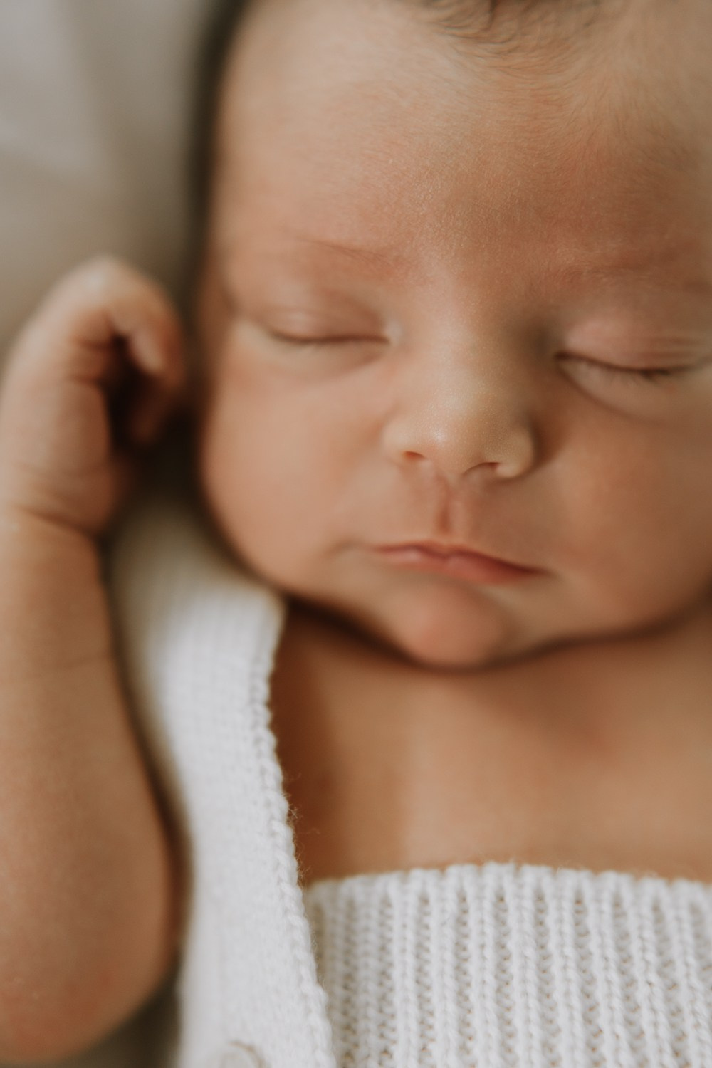 Neugeborenenfotografie Düsseldorf, Newborn Shooting Düsseldorf, Babyfotograf Düsseldorf, natürliche Babyfotos, Familienfotografie Düsseldorf, Neugeborenenshooting NRW.