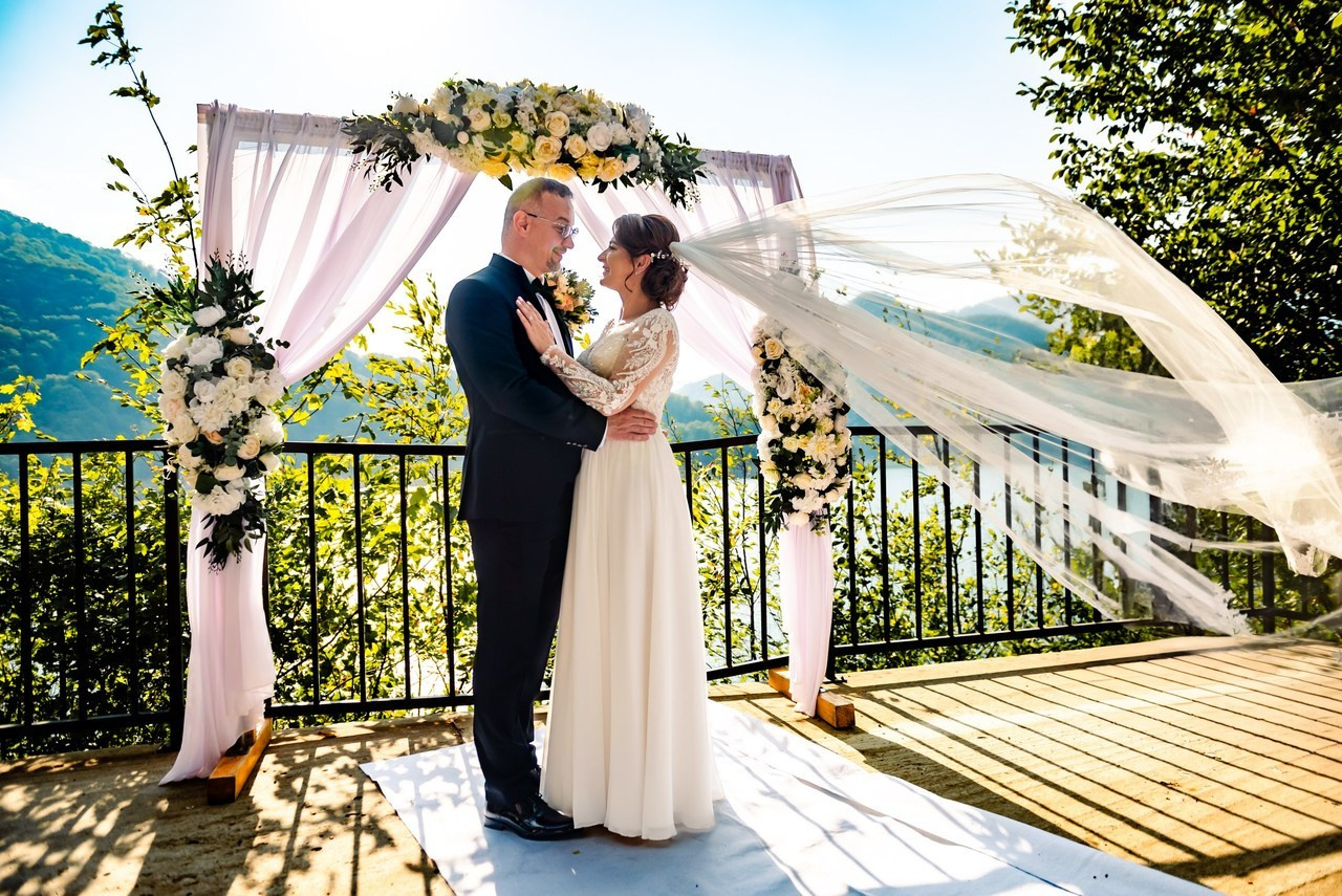 Fotograf profesionist Constanta. Bianca Bechisi - Fotograf profesionist Constanta