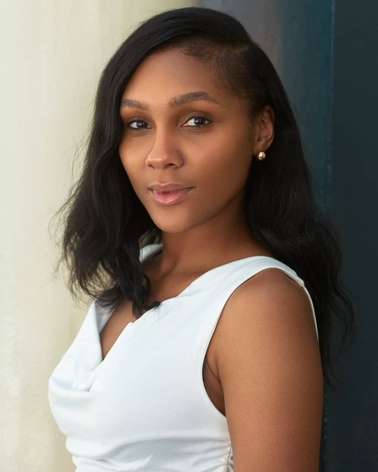 мъжки портрет в студио София