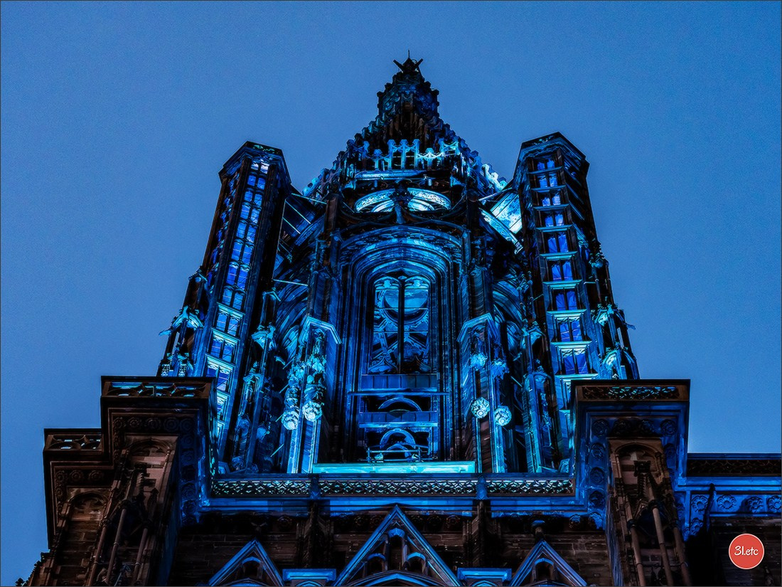 La mise en lumière de la Cathédrale de Strasbourg, du 5 juillet au 8 s. Photographe à Strasbourg | Portraits, Studio, Enfants, Événements