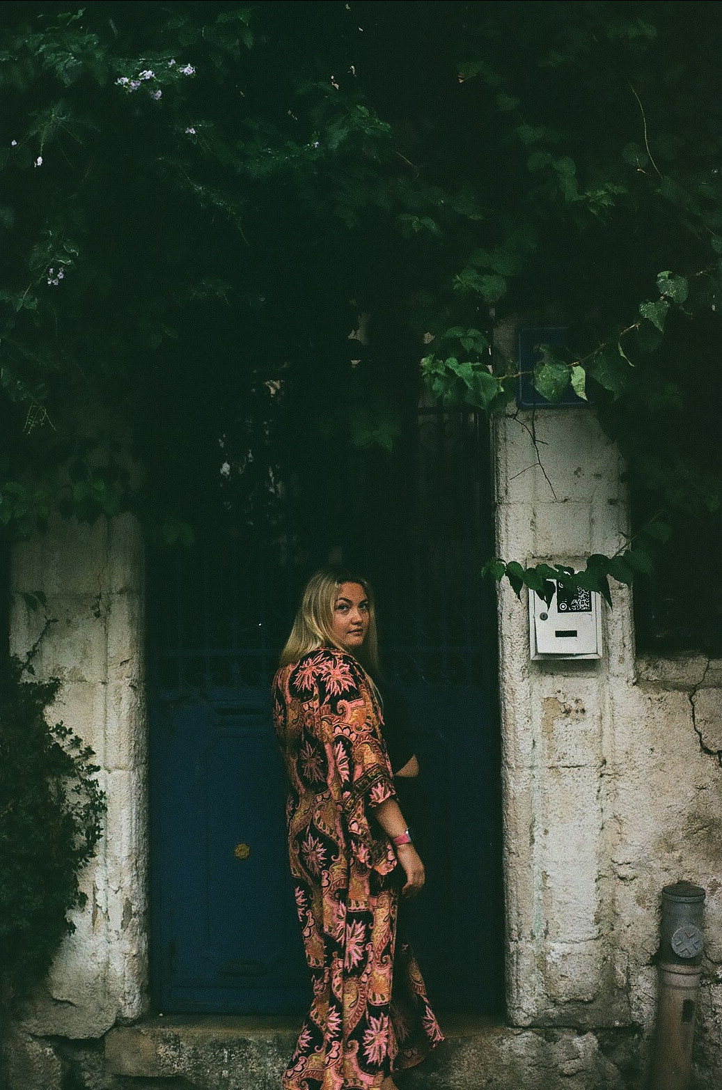 Daria. Film portrait photographer