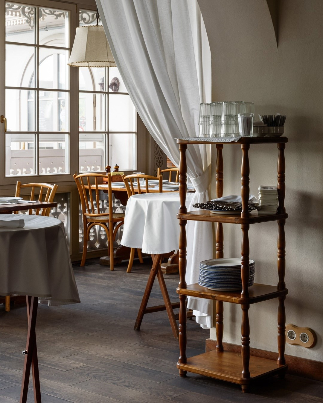 FOTOGRAFIA WNĘTRZ i NIERUCHOMOŚCI. Fotograf Ślubny Warszawa - Sesje Biznesowe Rodzinne Eventy