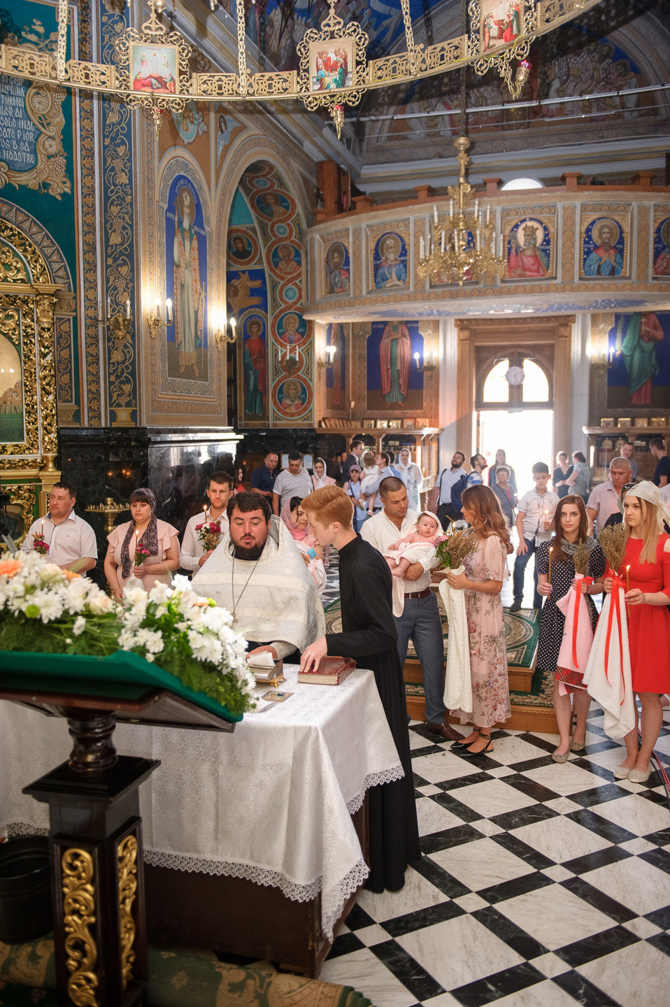 Крестины Алисы. Семейный фотограф в Кишинёве THOMAS SHTIFT