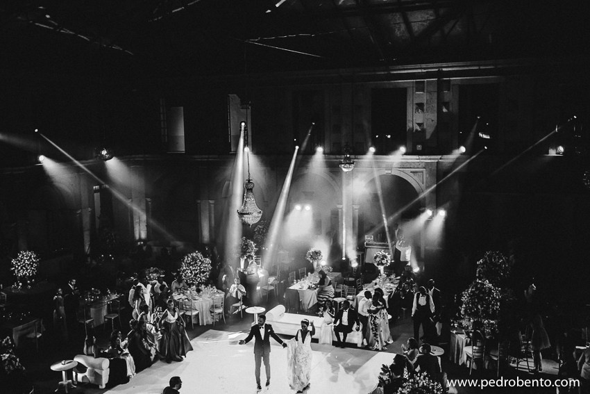 “Welcome To Our Show” — Destination Wedding Lisbon. Rui Mota Pinto Wedding Designer & Planner