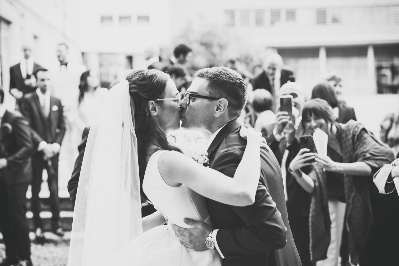 Fotografa di matrimonio a Milano e in Lombardia. Racconto matrimoni con uno stile naturale, elegante e senza pose forzate