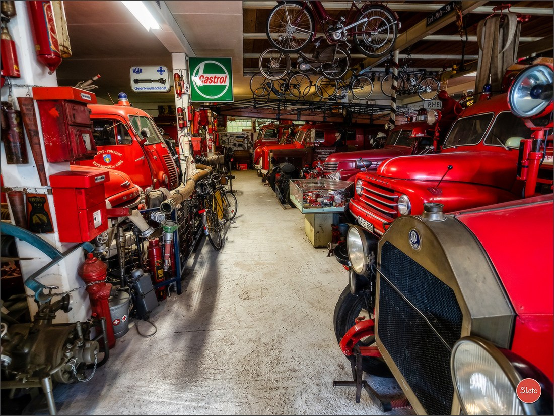 Удивительное место - частный музей старинного хлама - Fahrzeugmuseum. Photographe à Strasbourg | Portraits, Studio, Enfants, Événements