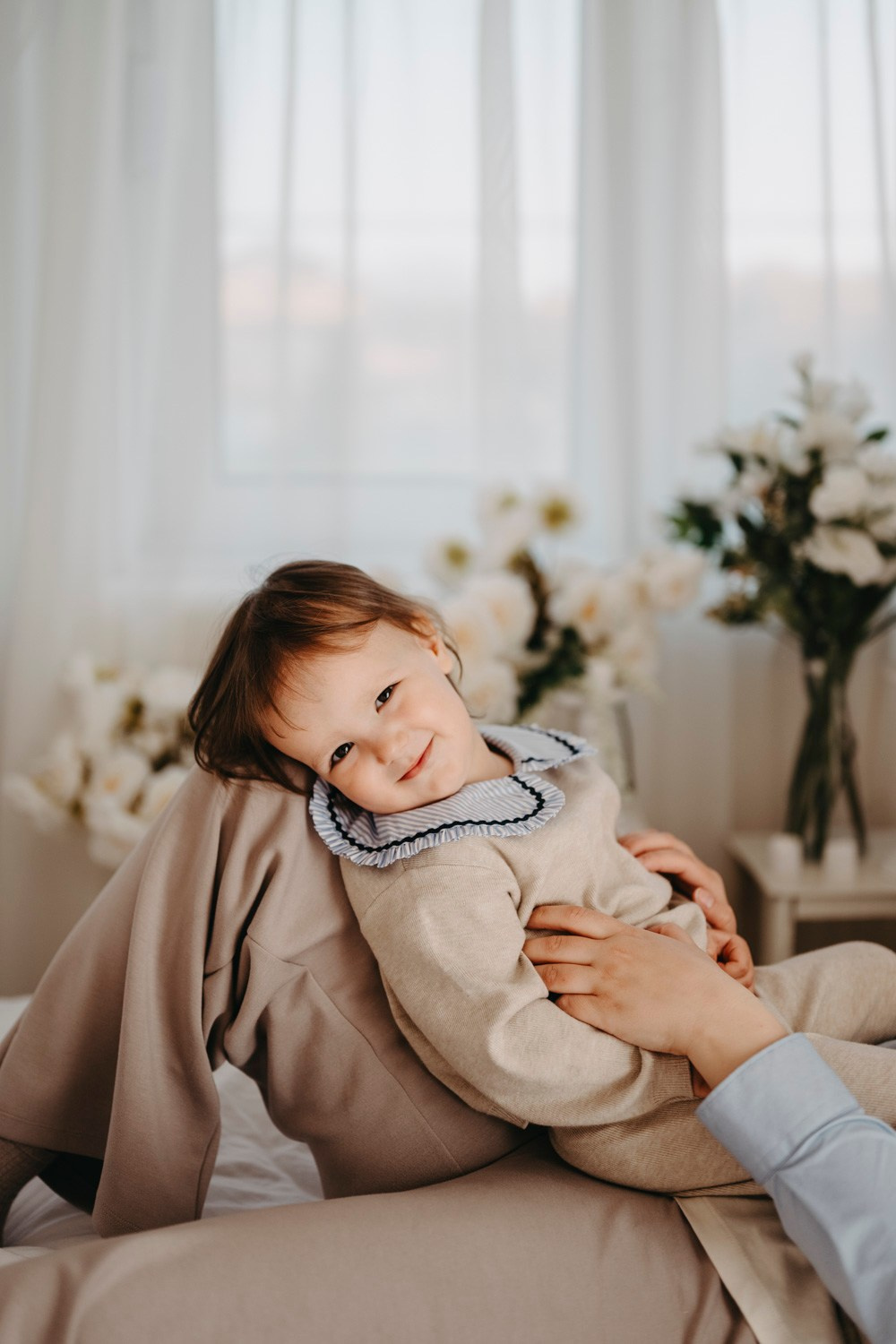 Mamine i bakine Masa i Nadja. Deciji i porodicni fotograf u Beogradu Oksana Skendzic