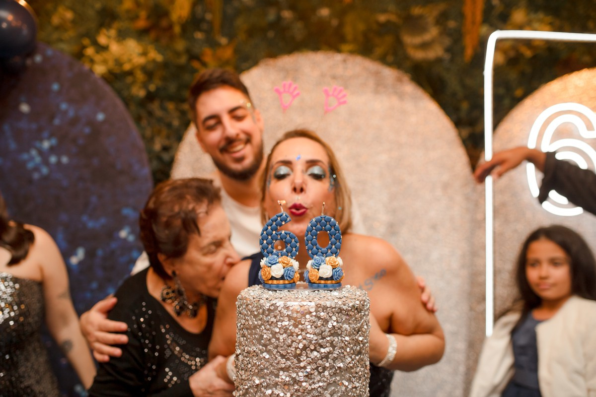 Soraya Cravo - 60 anos. Fotógrafa de Eventos em São Paulo e Sorocaba Kika Damasceno