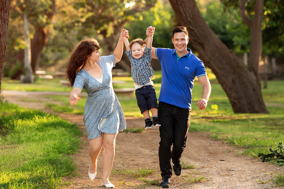 משפחה. נטליה רוזמן צלמת הריון ניובורן ילדים ובוק בת מצווה
