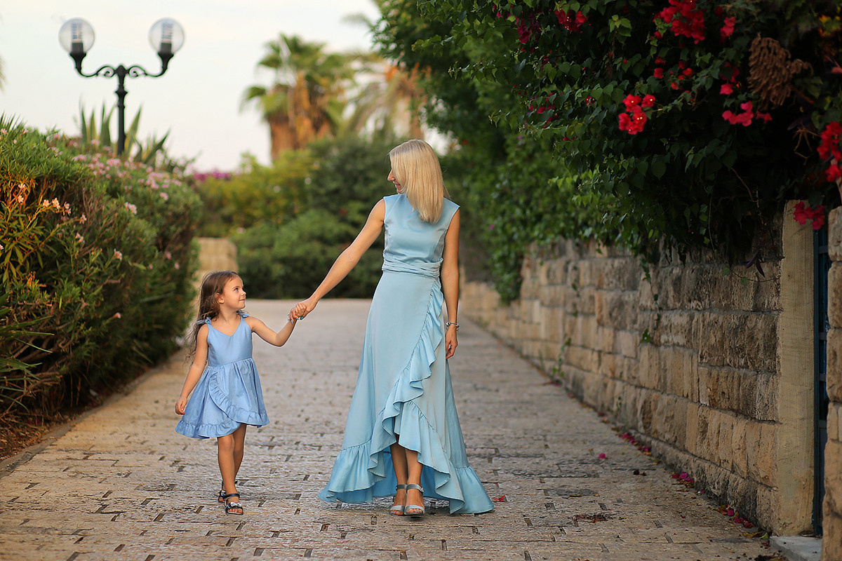 משפחה. נטליה רוזמן צלמת הריון ניובורן ילדים ובוק בת מצווה