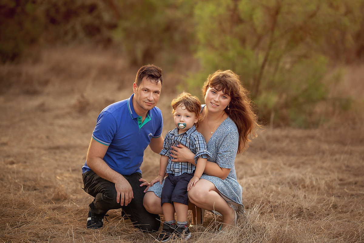 משפחה. נטליה רוזמן צלמת הריון ניובורן ילדים ובוק בת מצווה