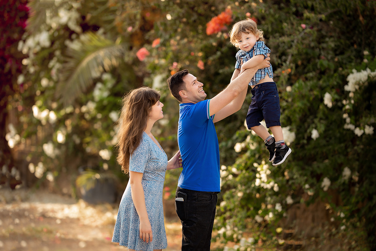 משפחה. נטליה רוזמן צלמת הריון ניובורן ילדים ובוק בת מצווה